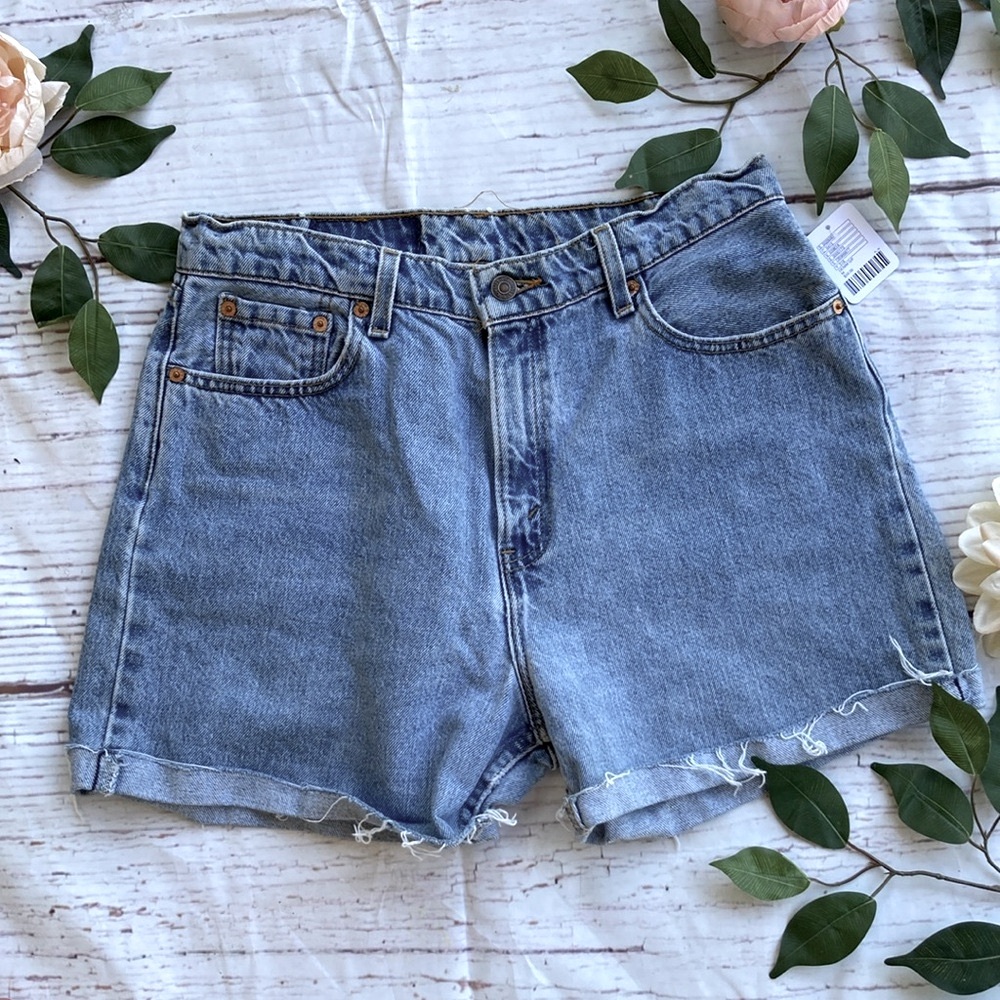 Levi’s denim jean medium cutoff shorts high waist NWT